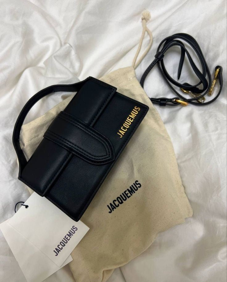 JACQUEMUS Bag with Brand Box