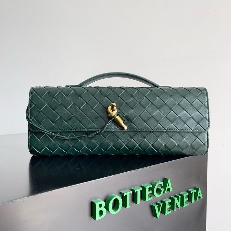 BOTTEGA VENETA Bag